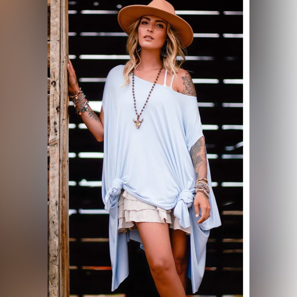 NEW Wren Tunic Light Blue